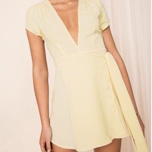 Superdown Kaia Wrap Dress - pale yellow - tags on